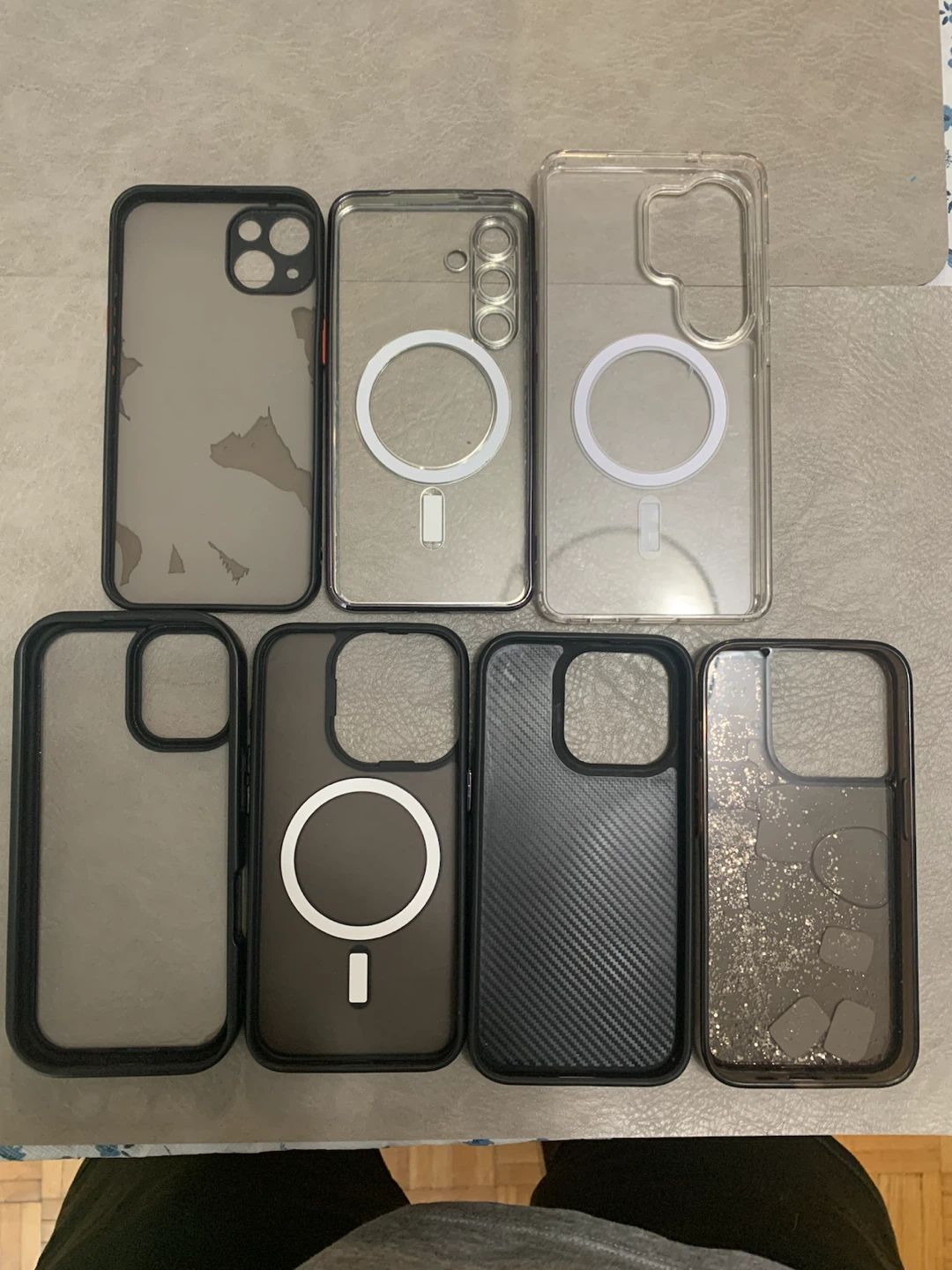 Lot of 7 Phone Cases - photo 2