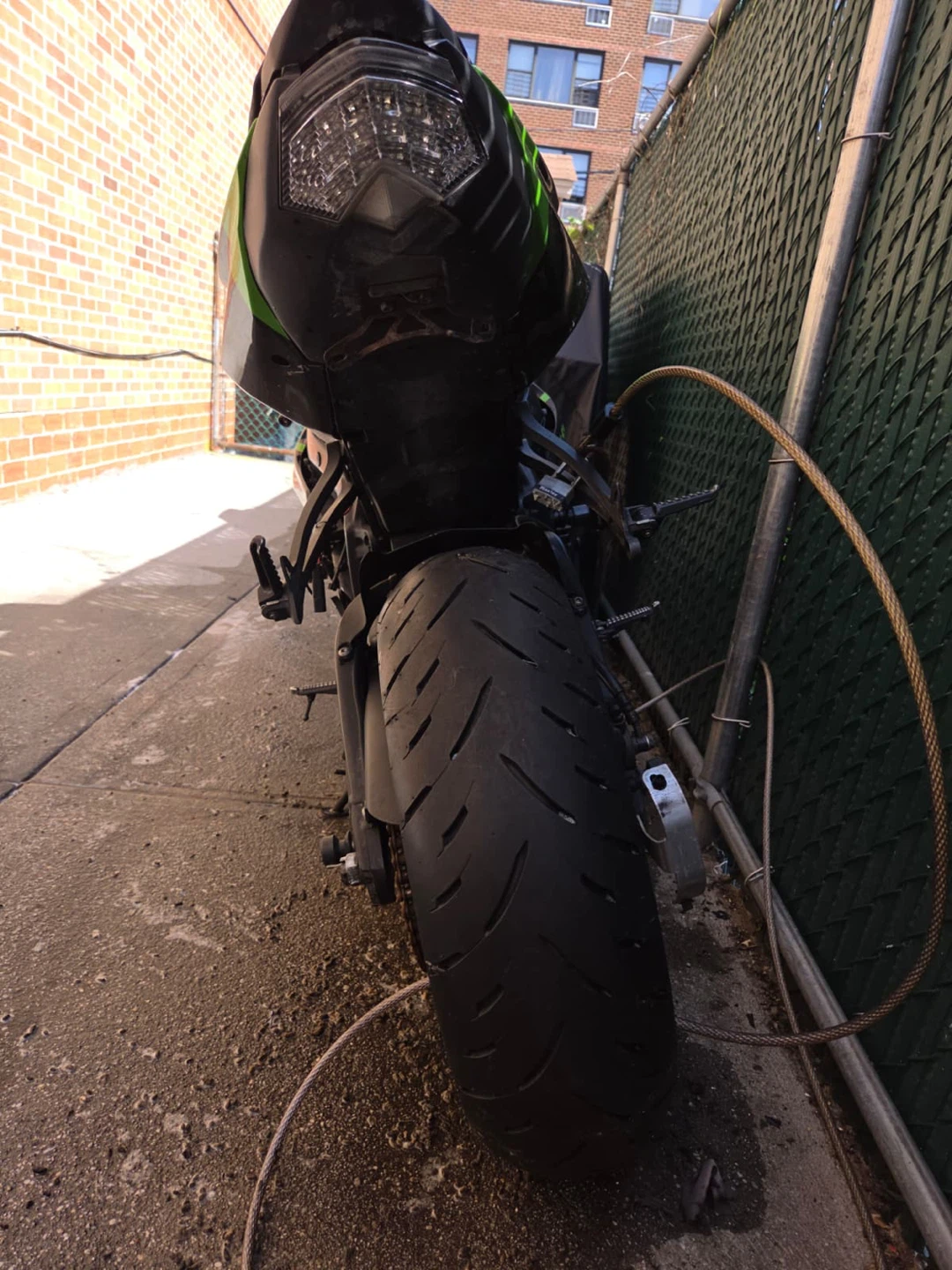 Kawasaki Ninja ZX-6R - photo 3