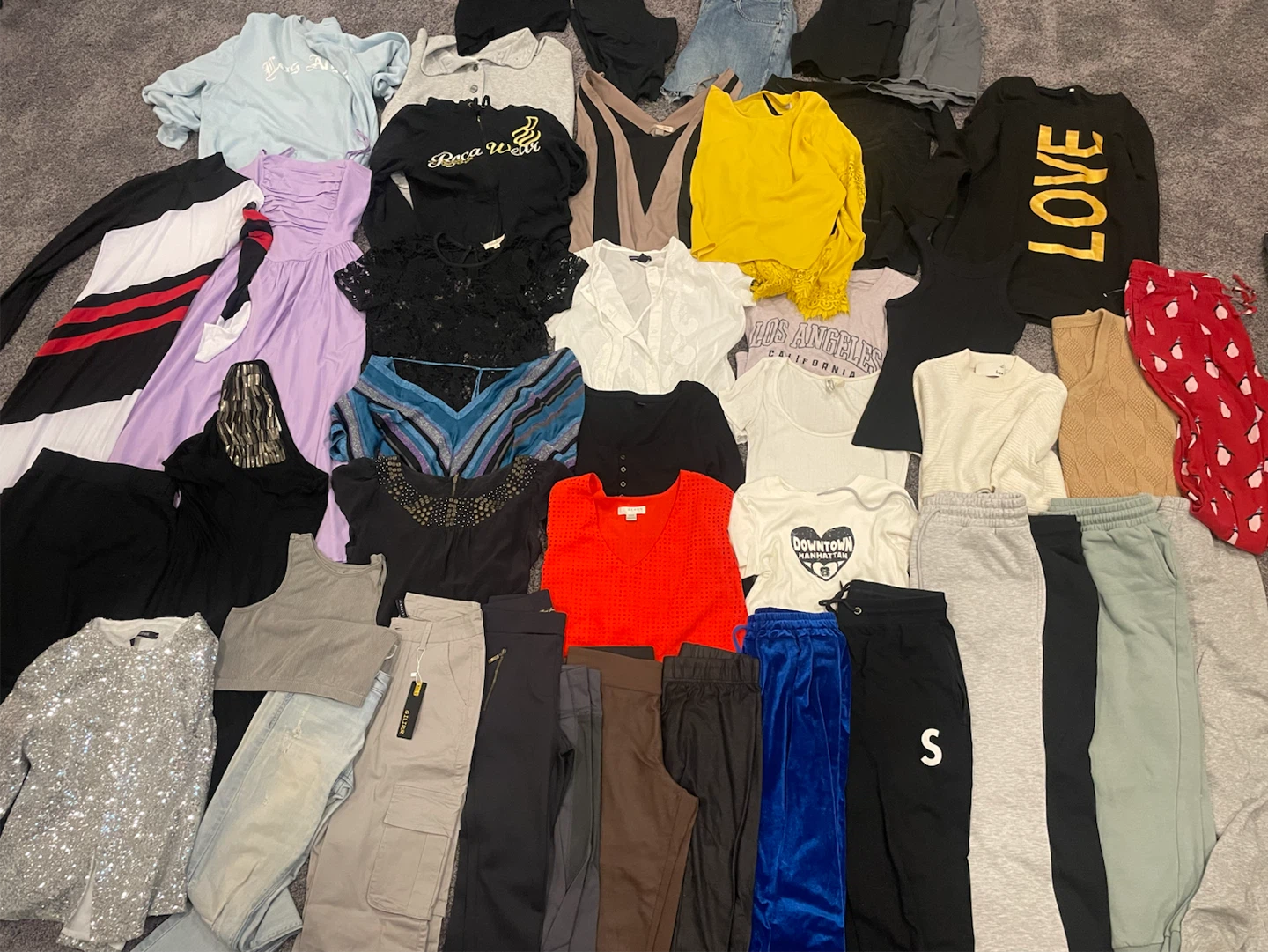 Bundle of Women's Clothing