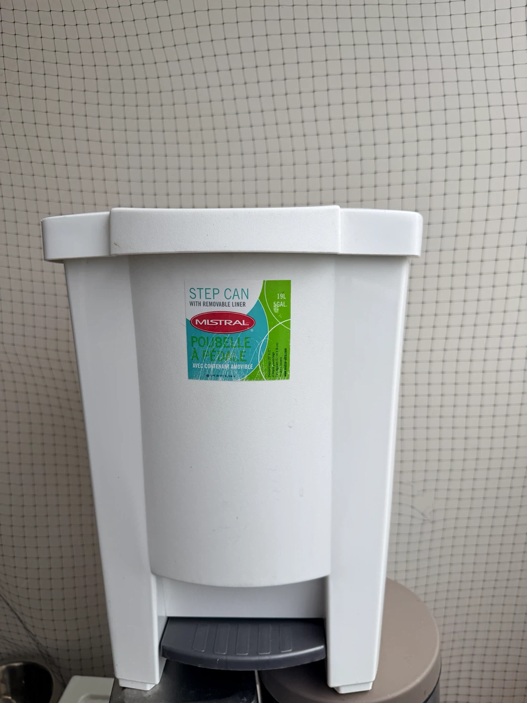 Mistral 19L Step Can with Removable Liner