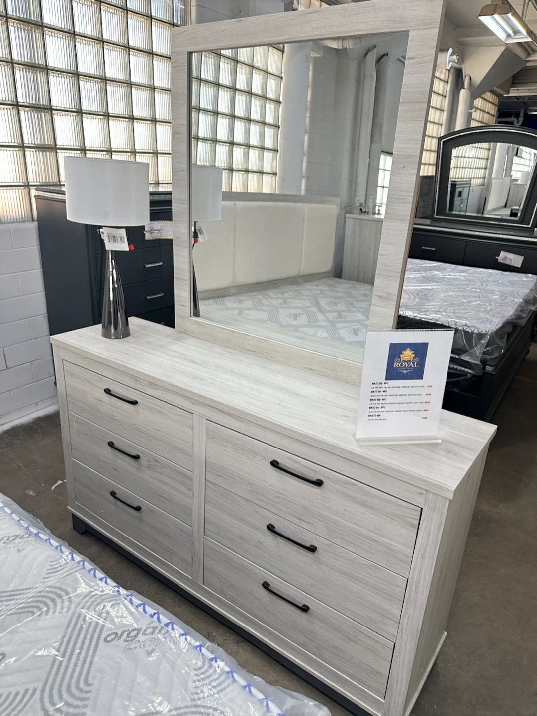 4 piece bedroom set bedframe mirror nightstand and dresser - photo 3