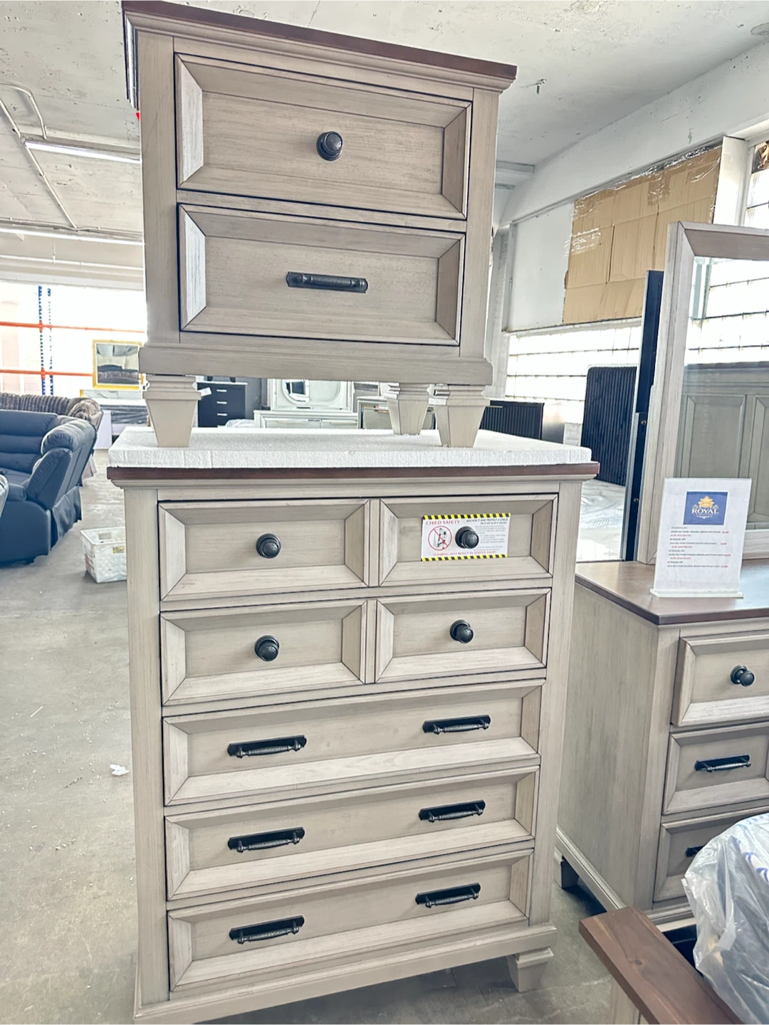 4 piece bedroom set bed frame dresser mirror and nightstand - photo 2