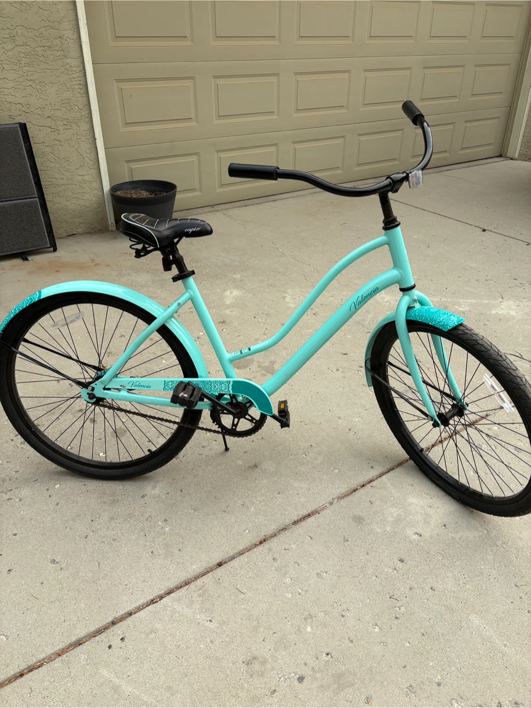 Aqua Valencia Cruiser Bike