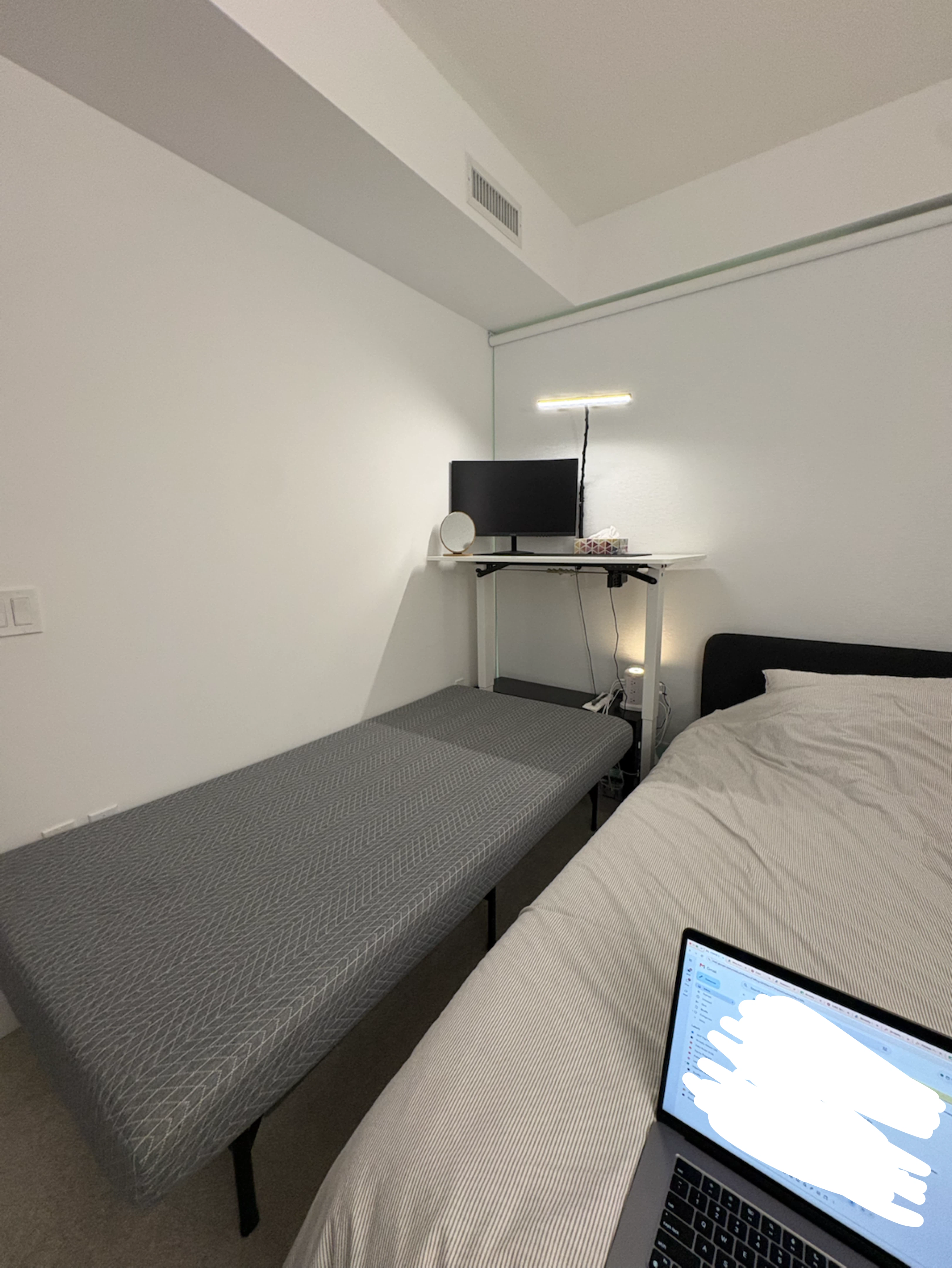 Twin Mattress Bed + Folding frame