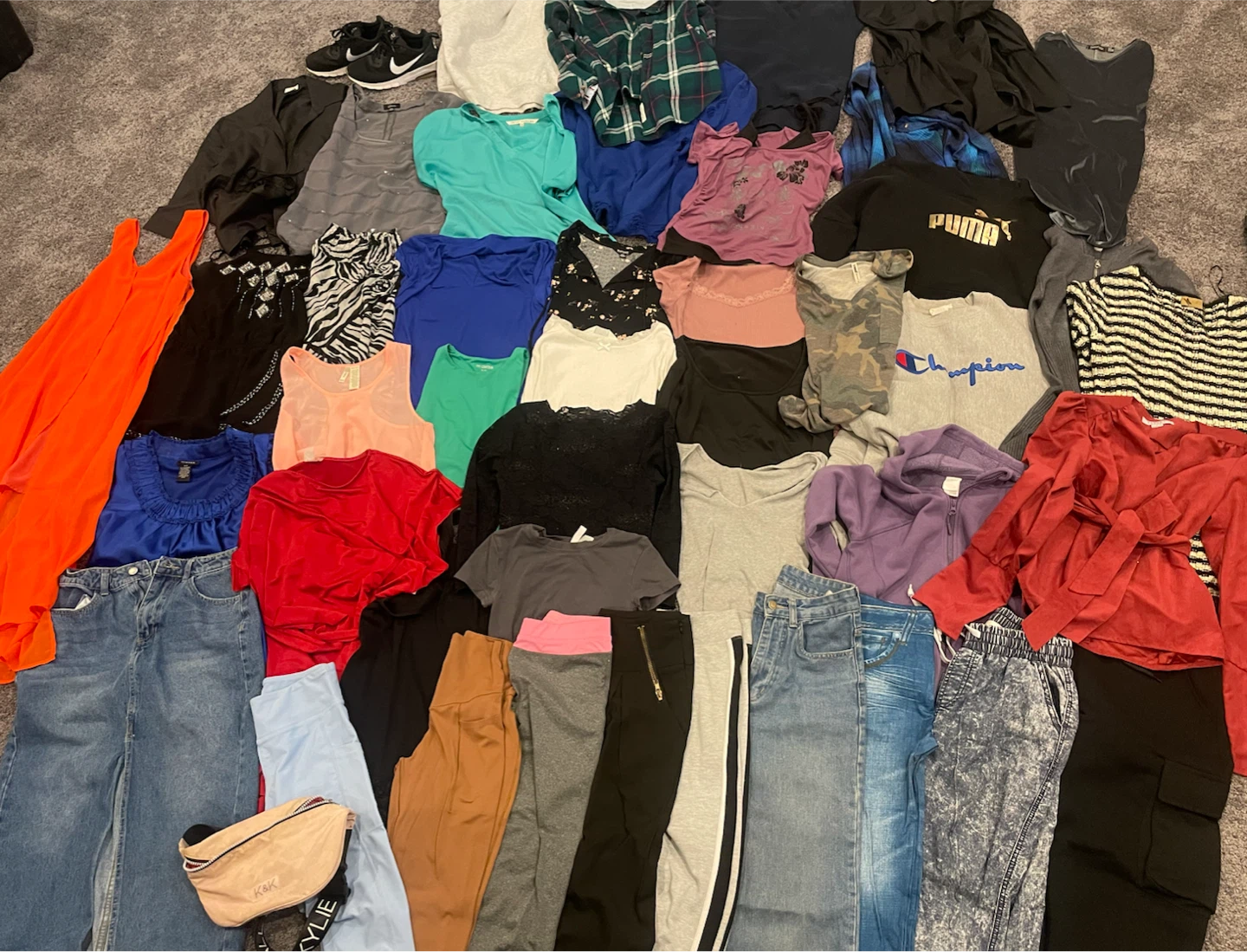 Women’s clothing bundle size small/medium