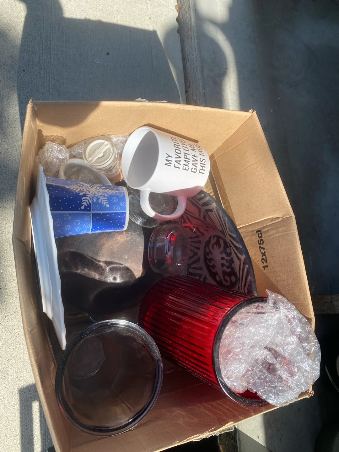 Assorted Glassware and Mugs Box - photo 3