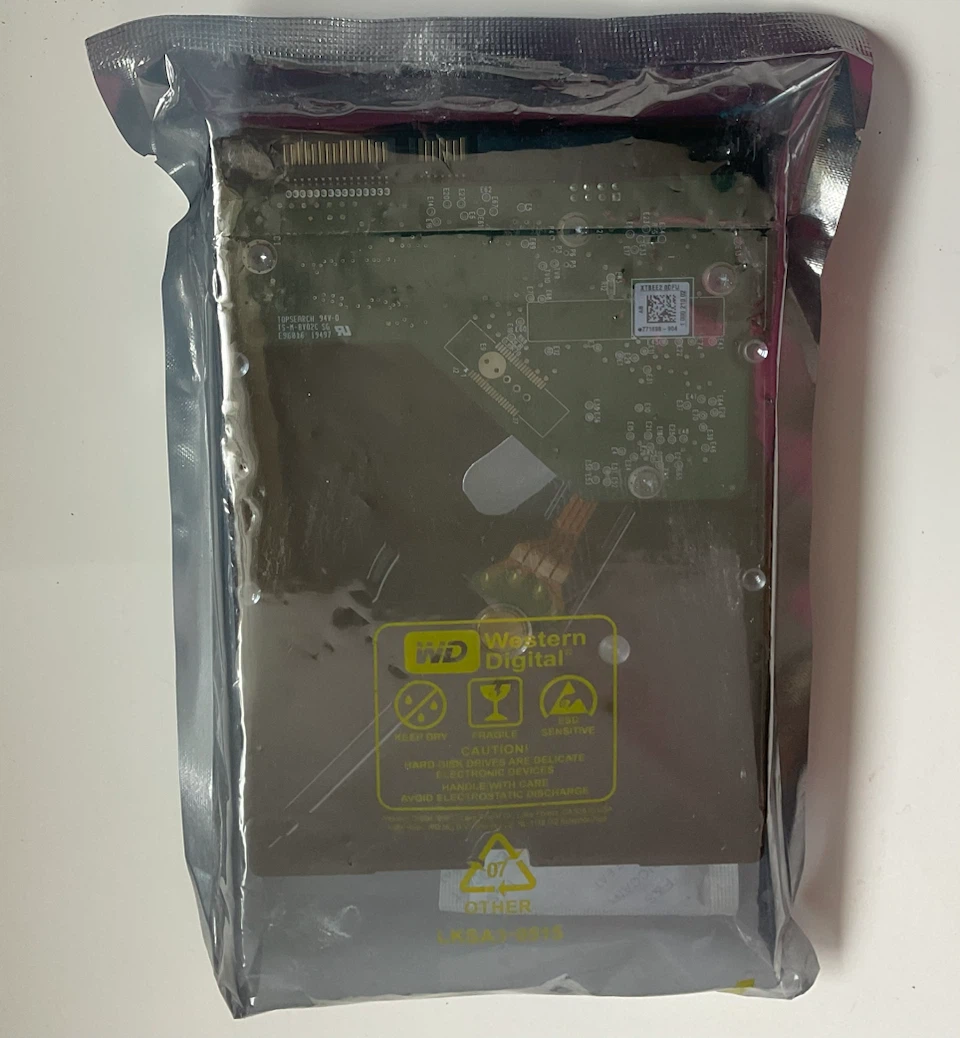 Western Digital 2TB Hard Drive (WD20EARS-00MVWB0) - photo 2