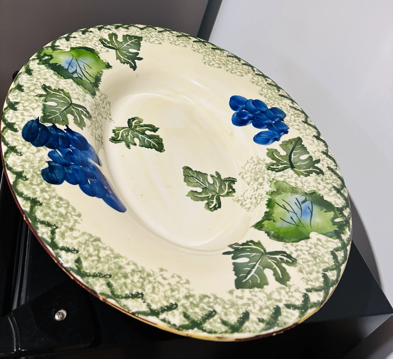 Large Made in Italy Ceramic Serving Bowl – Grape & Vine Design