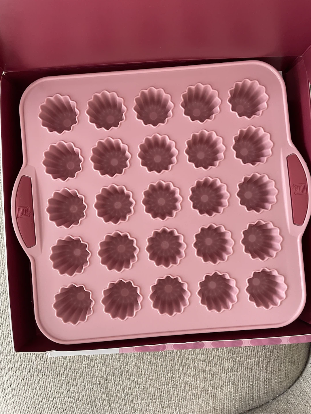 Silicone Cannele Baking Mold