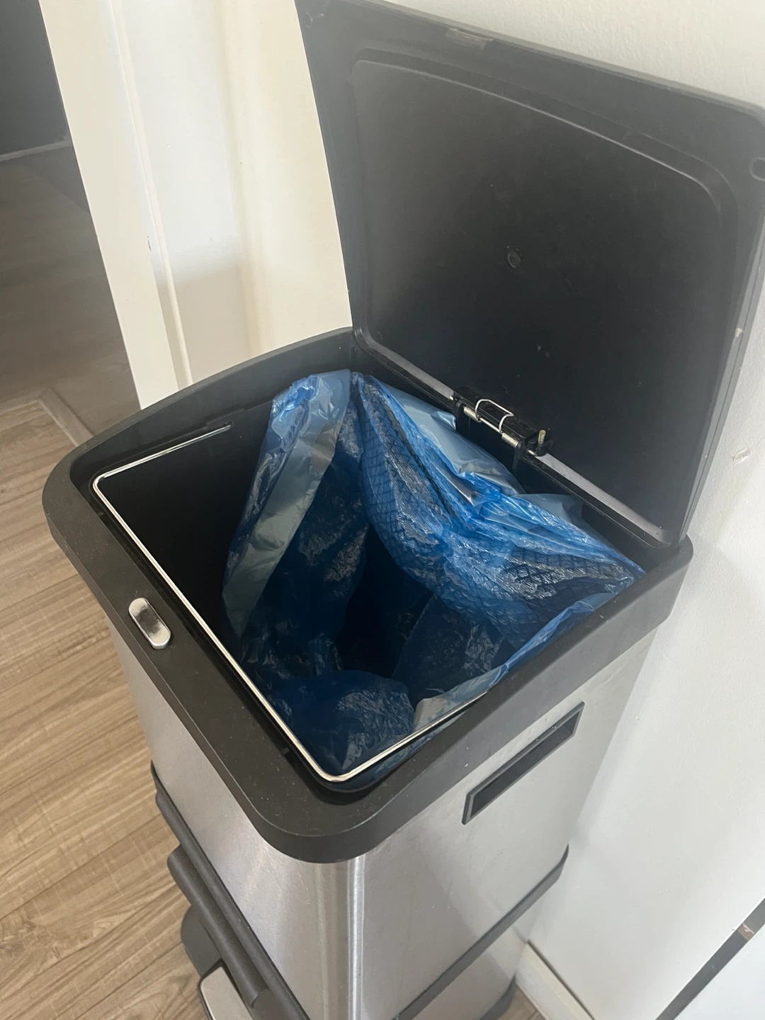 Stainless Steel Step Trash Can - photo 3