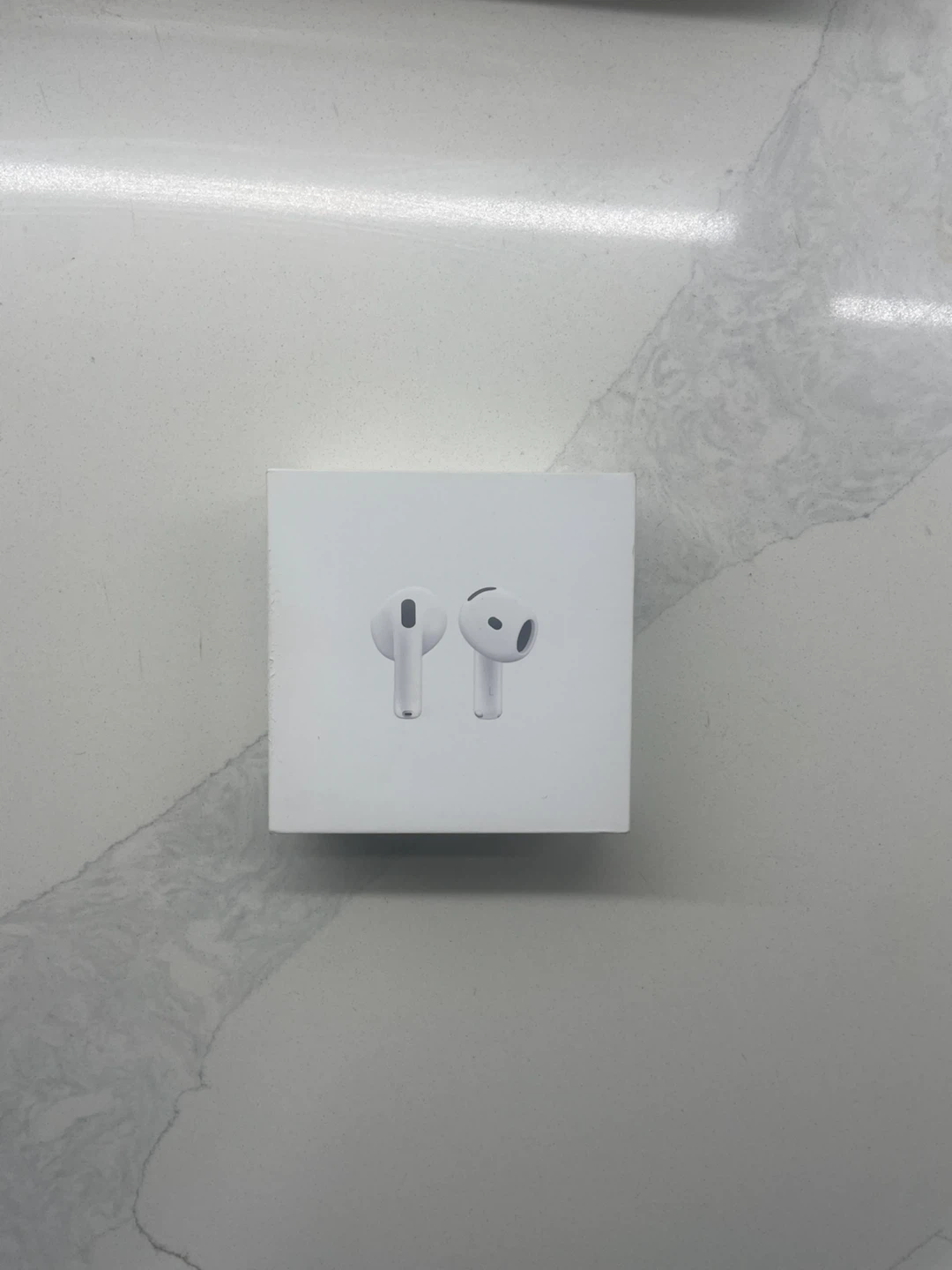 Apple AirPods 4th Gen Wireless Earbuds