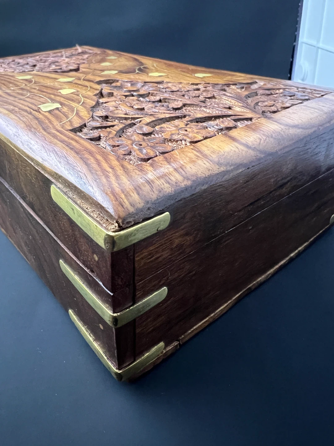 Vintage Hand Carved Sheesham Wood Jewelry/Keepsake Box - photo 2