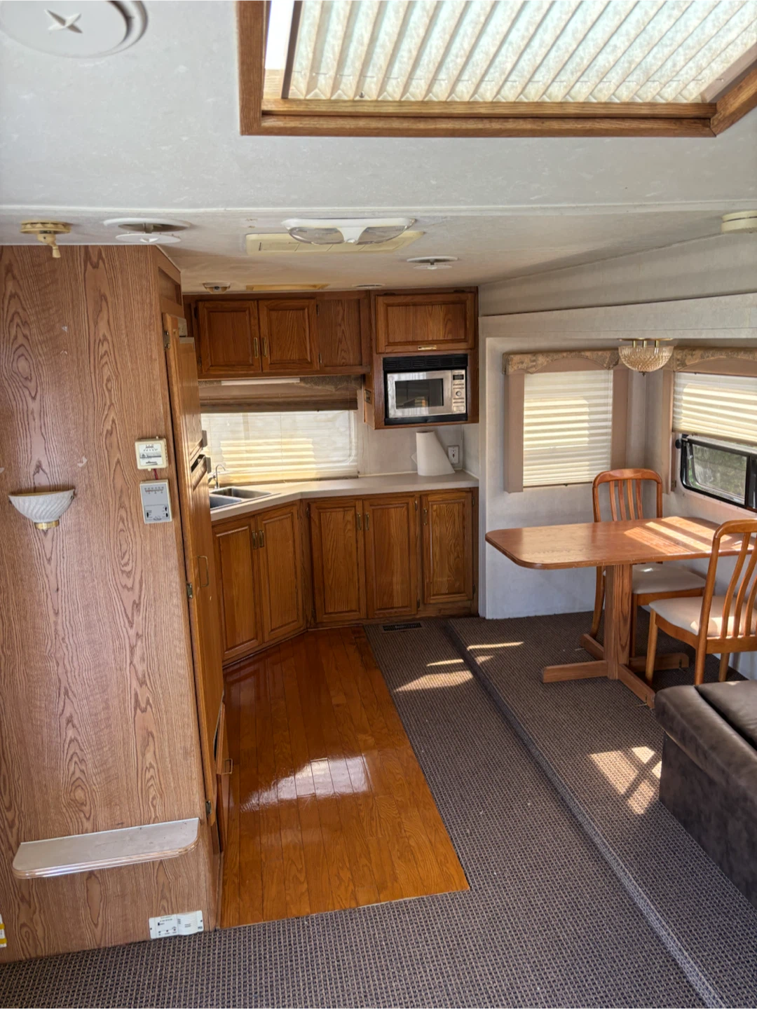 2000 29” Alpenlite 5th wheel - photo 4