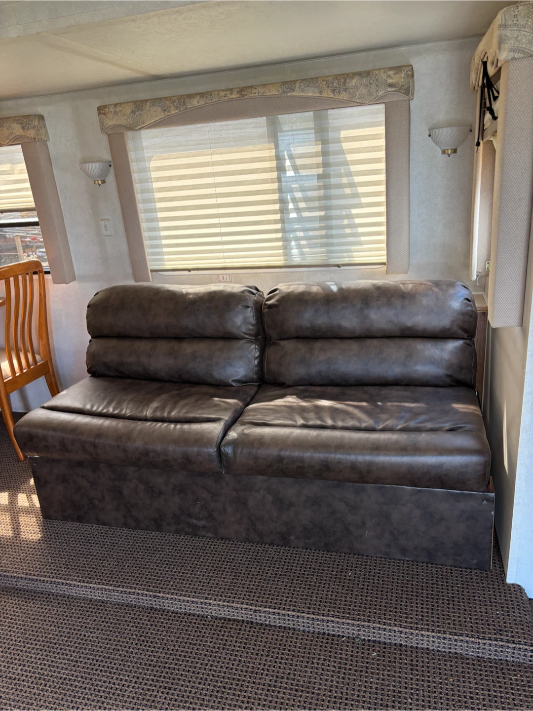 2000 29” Alpenlite 5th wheel - photo 5
