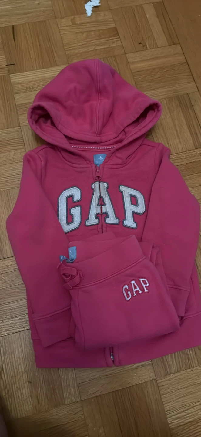 Gap Pink Zip-Up Hoodie and Pants Set size 2 years