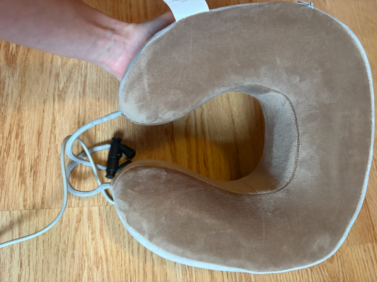 Neck Pillow with Built-in Massager - photo 3