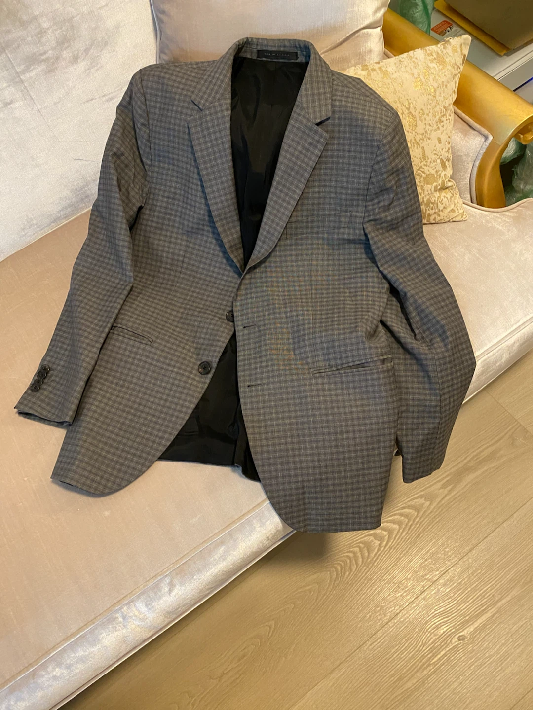 Clothes - photo 2