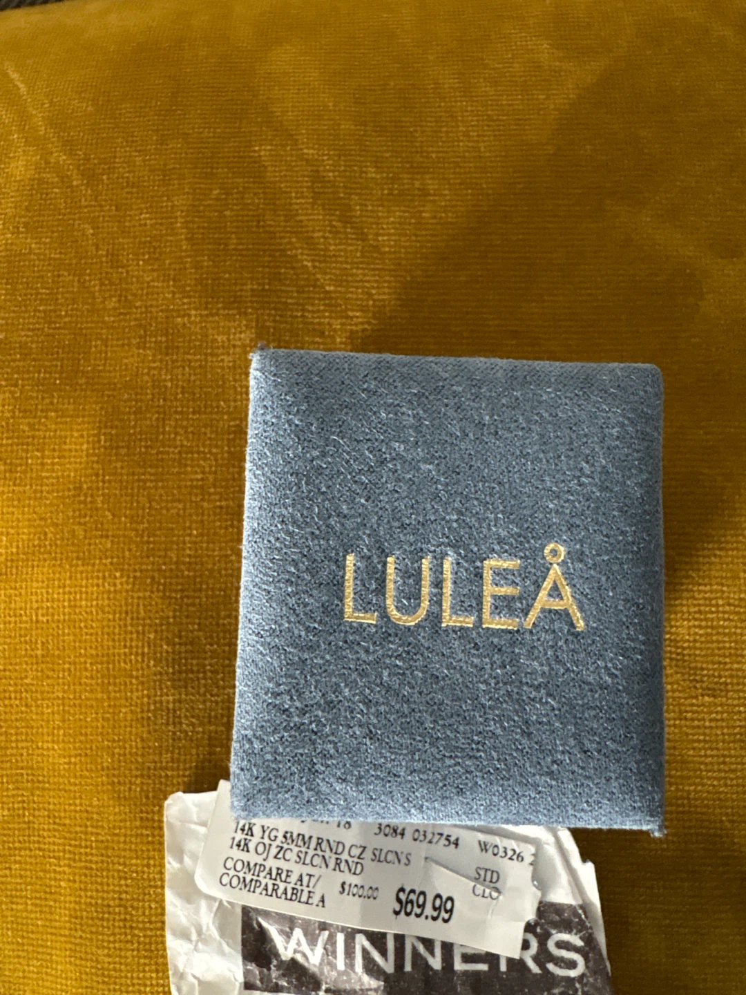 LULEÅ 14K Gold Diamond Stud Earrings