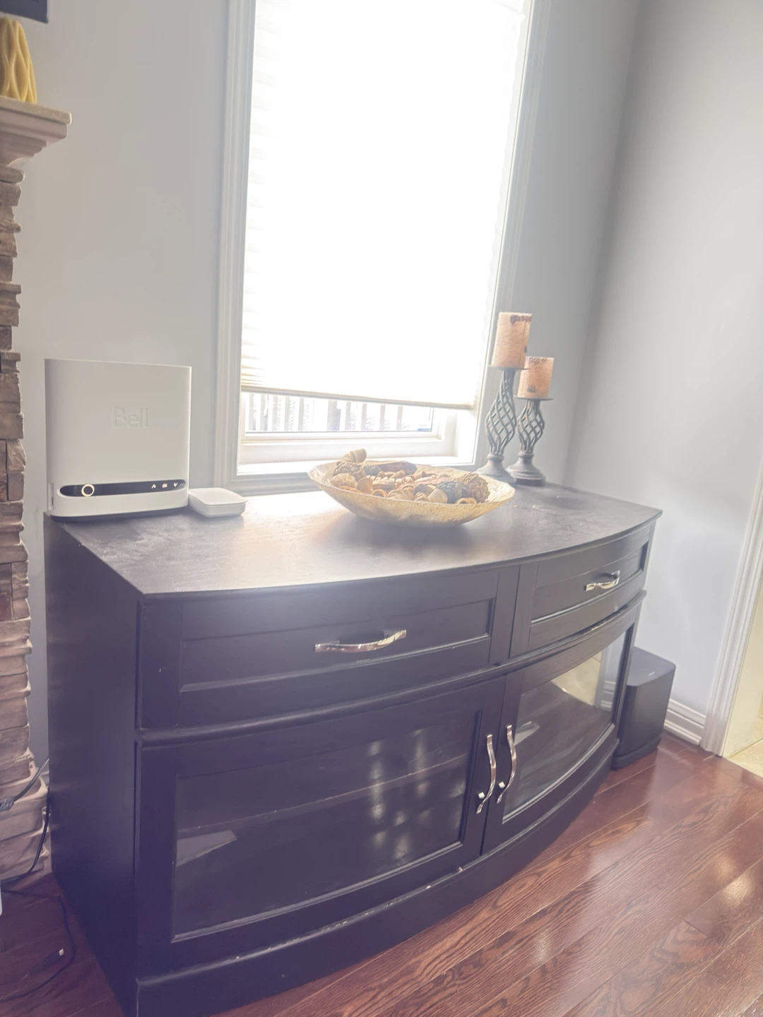 Wood tv stand - photo 3