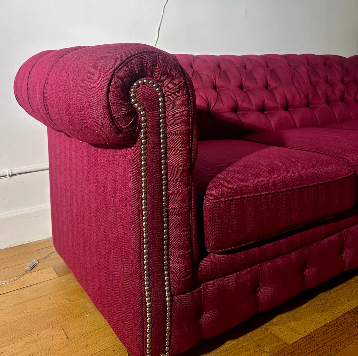 Burgundy Velvet Chesterfield Sofa - photo 3