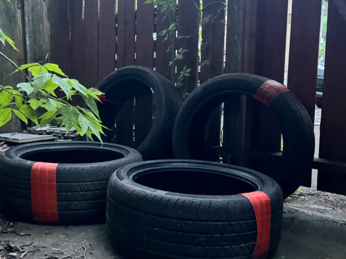 4 OEM Continental ProContact All-Season Tires 235/40R18