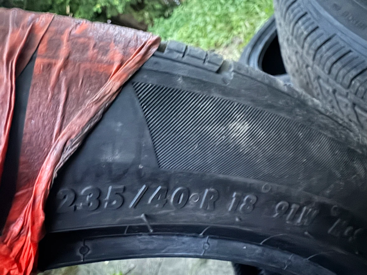 4 OEM Continental ProContact All-Season Tires 235/40R18 - photo 3