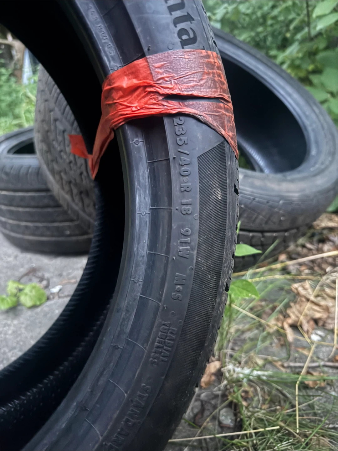 4 OEM Continental ProContact All-Season Tires 235/40R18 - photo 5
