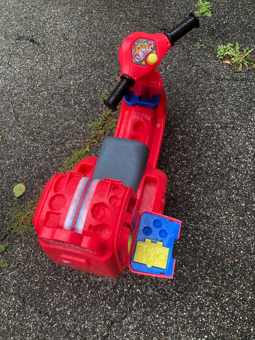 Ride-On Toy Scooter - photo 2