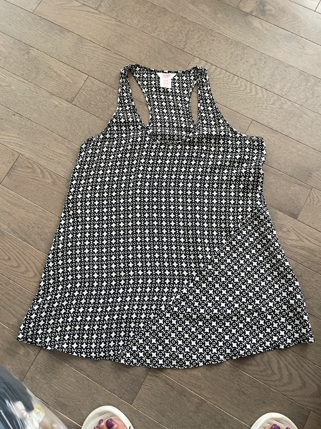 Rear view of a Joe Fresh Black and White Pattern Tank Top