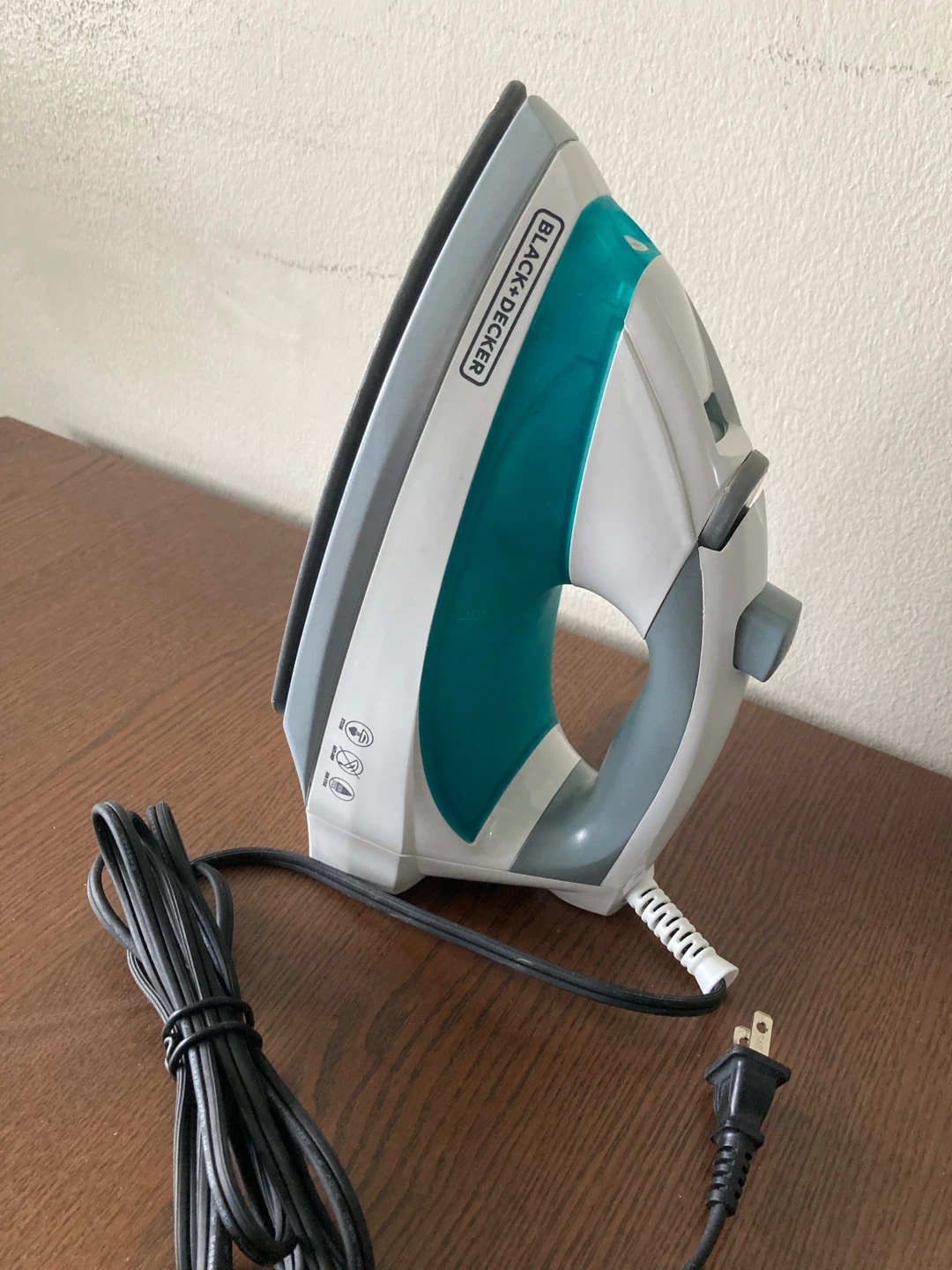 Black+Decker Iron