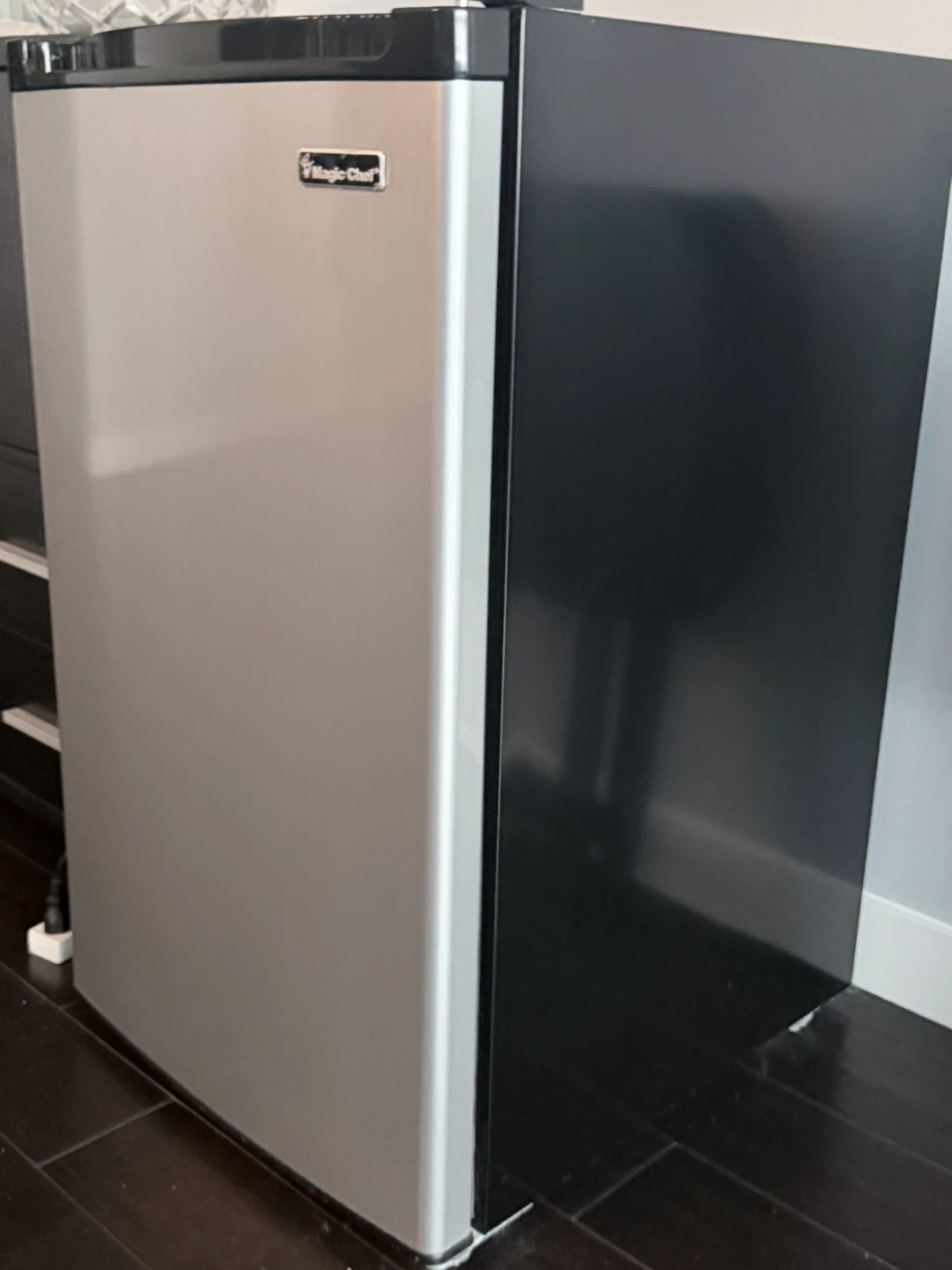 Magic Chef Mini Fridge