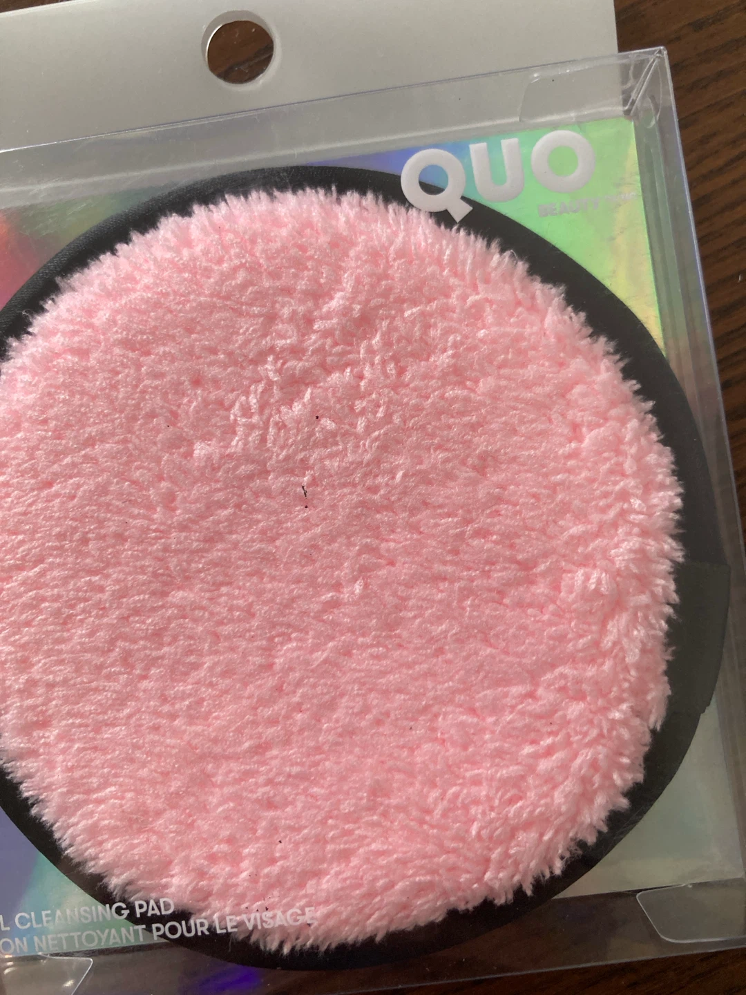 QUO Beauty Facial Cleansing Pad - photo 2