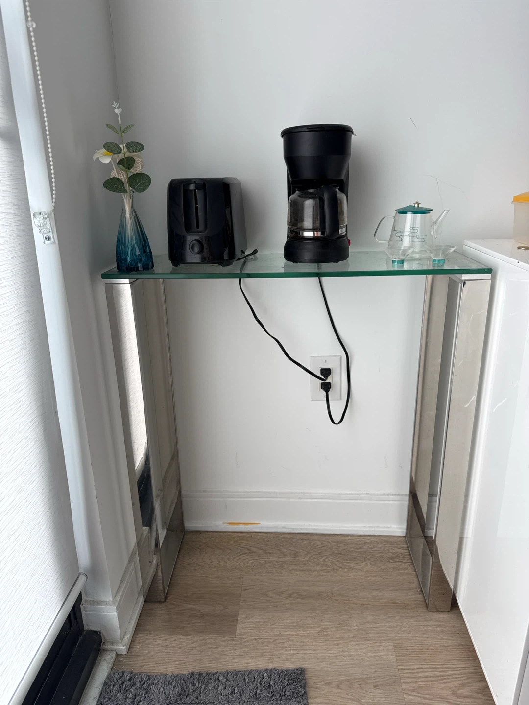 Glass table