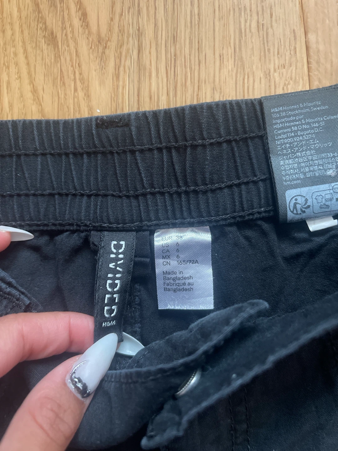 Black cargo pants - photo 2