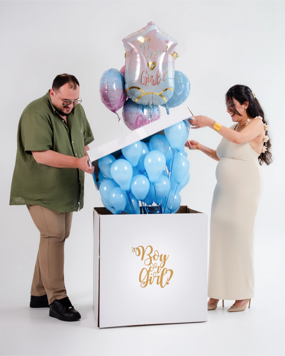 Elegant Gender Reveal Box - Boy or a Girl