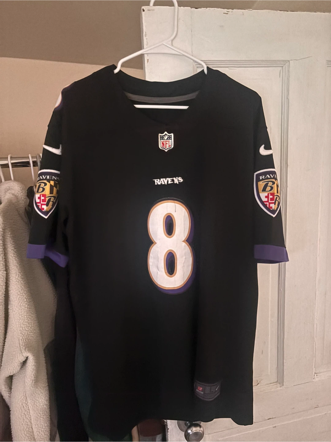 Baltimore Ravens Lamar Jackson #8 NFL Jersey Size L