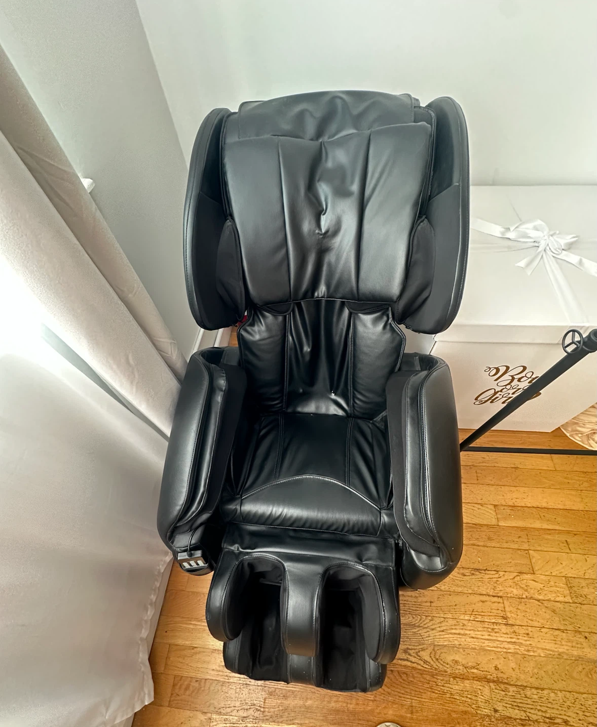 Black Leather Massage Chair - photo 2