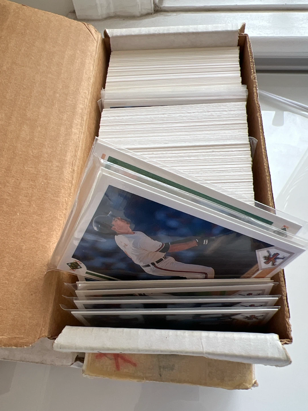 Lots of sport cards mostly Hockey and Baseball - photo 3