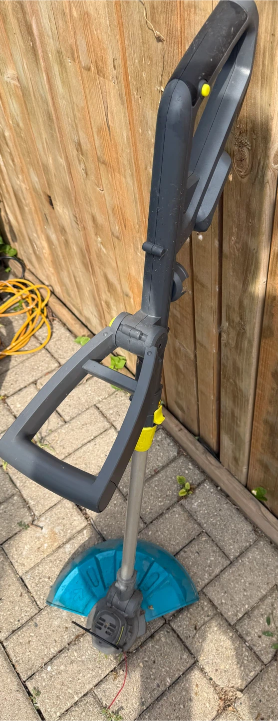 Yardworks Trimmer battery
