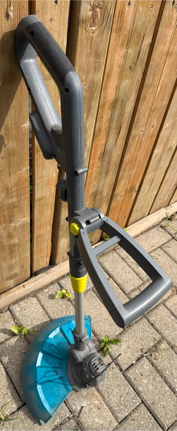 Yardworks Trimmer battery - photo 5
