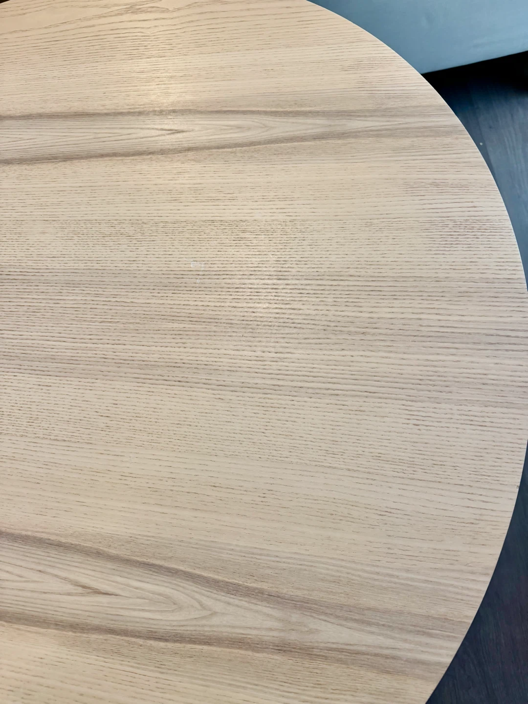 IKEA dinning Table LISABO ash veneer 105cm (41 3/4”) - photo 2
