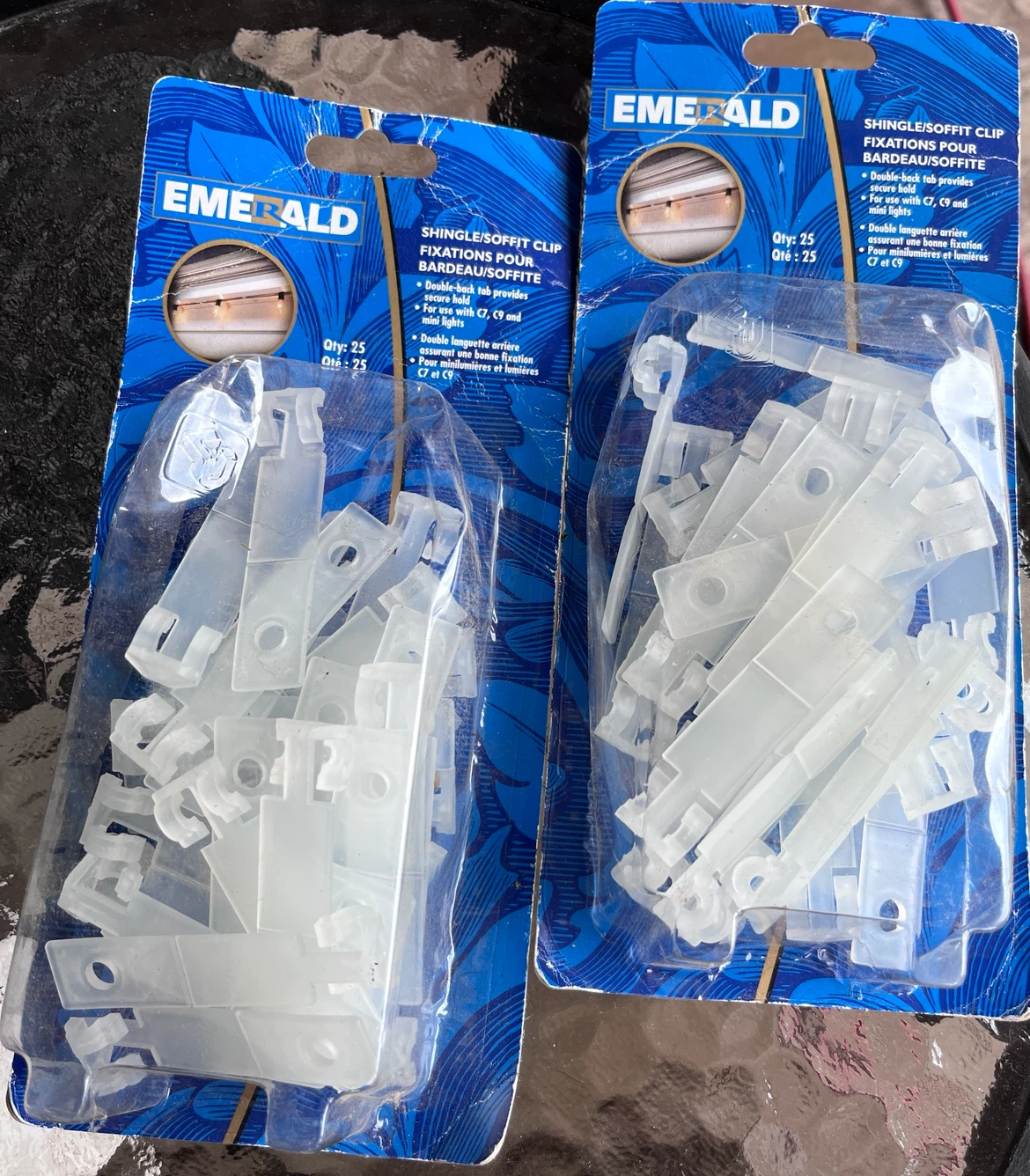 Emerald Shingle/Soffit Clip Fixations (2 Packs of 25)