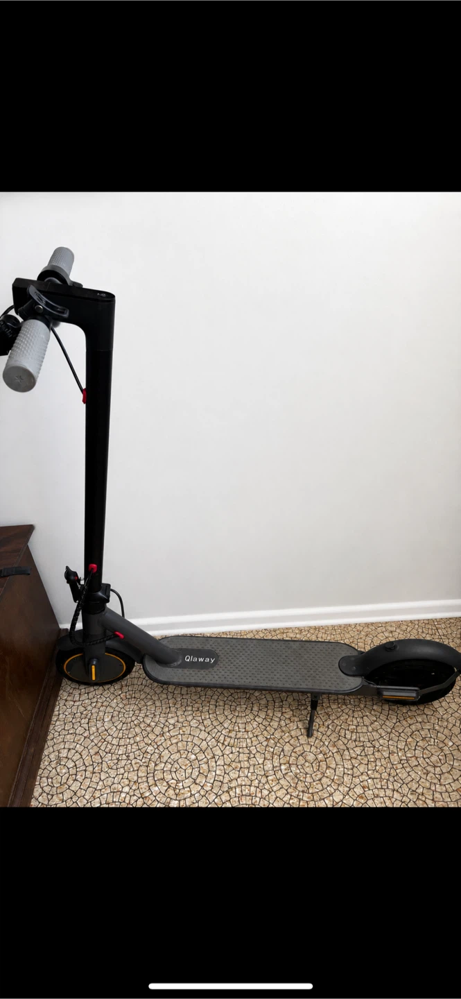 QLAWAYS E-SCOOTER