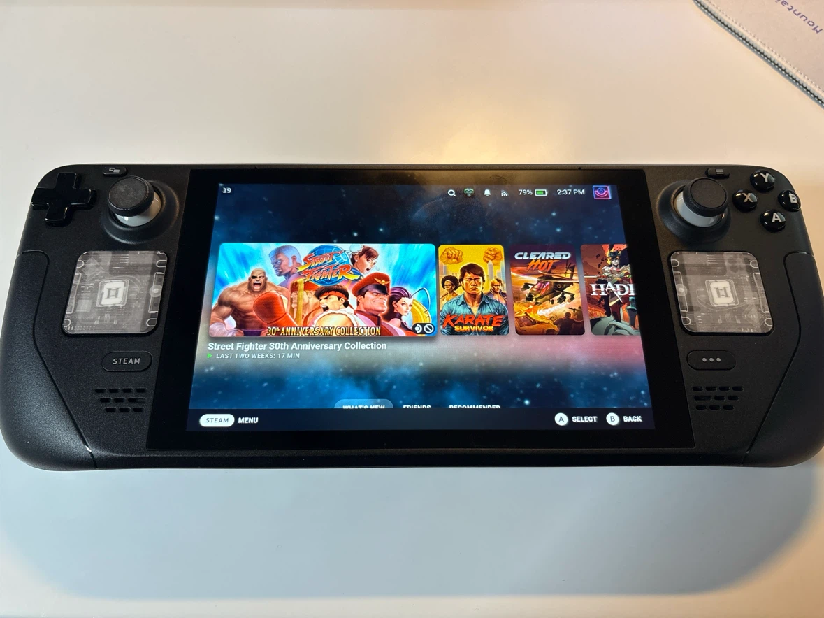 Steam Deck LCD 512GB with Dock and Case