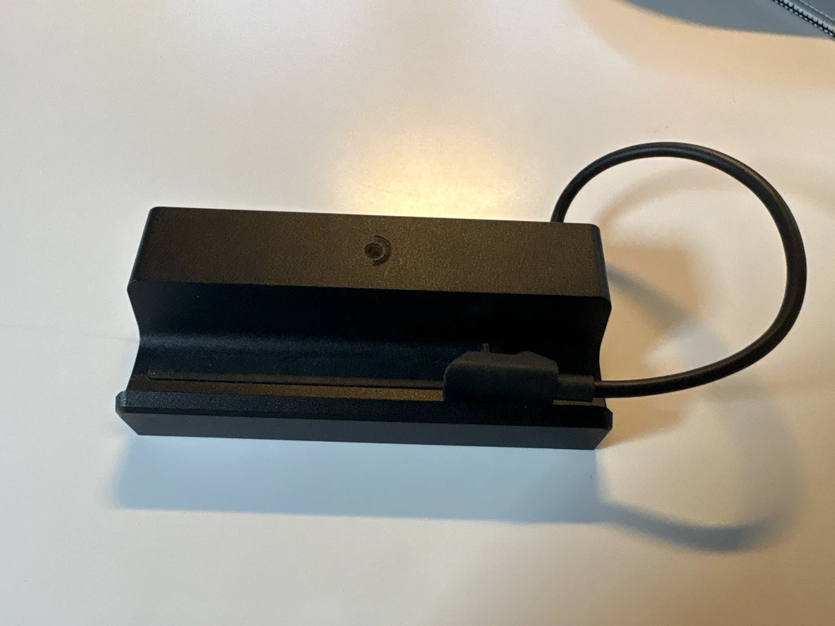 Steam Deck LCD 512GB with Dock and Case - photo 2