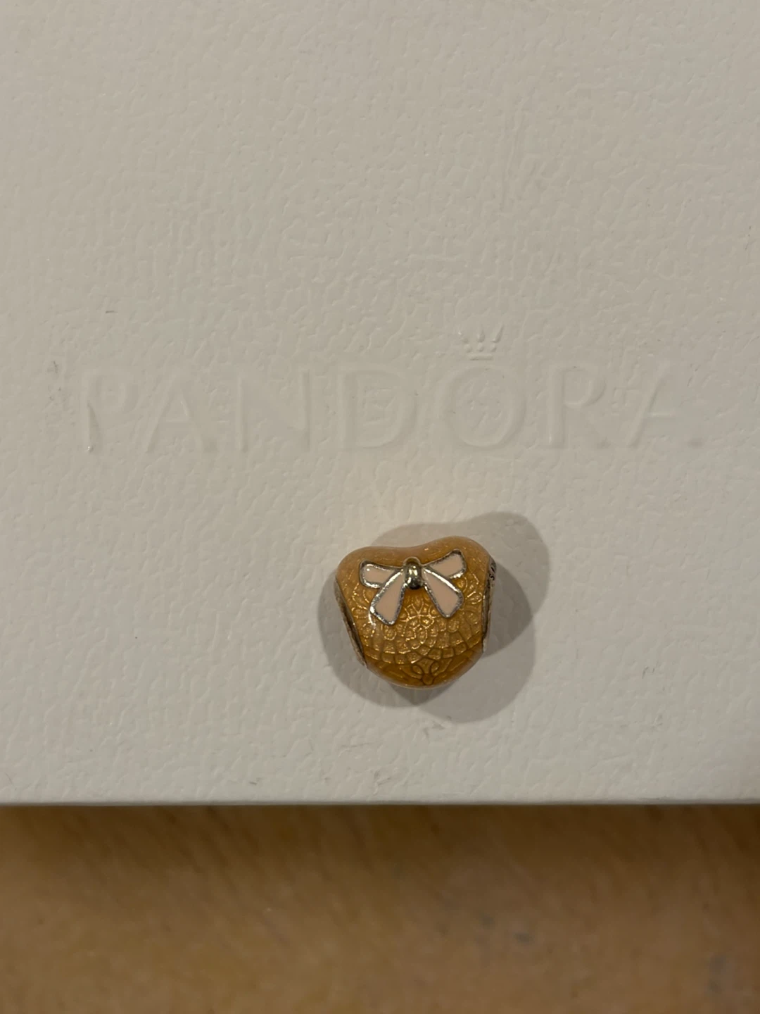 Retired Pandora Heart Charm with Bow - photo 3