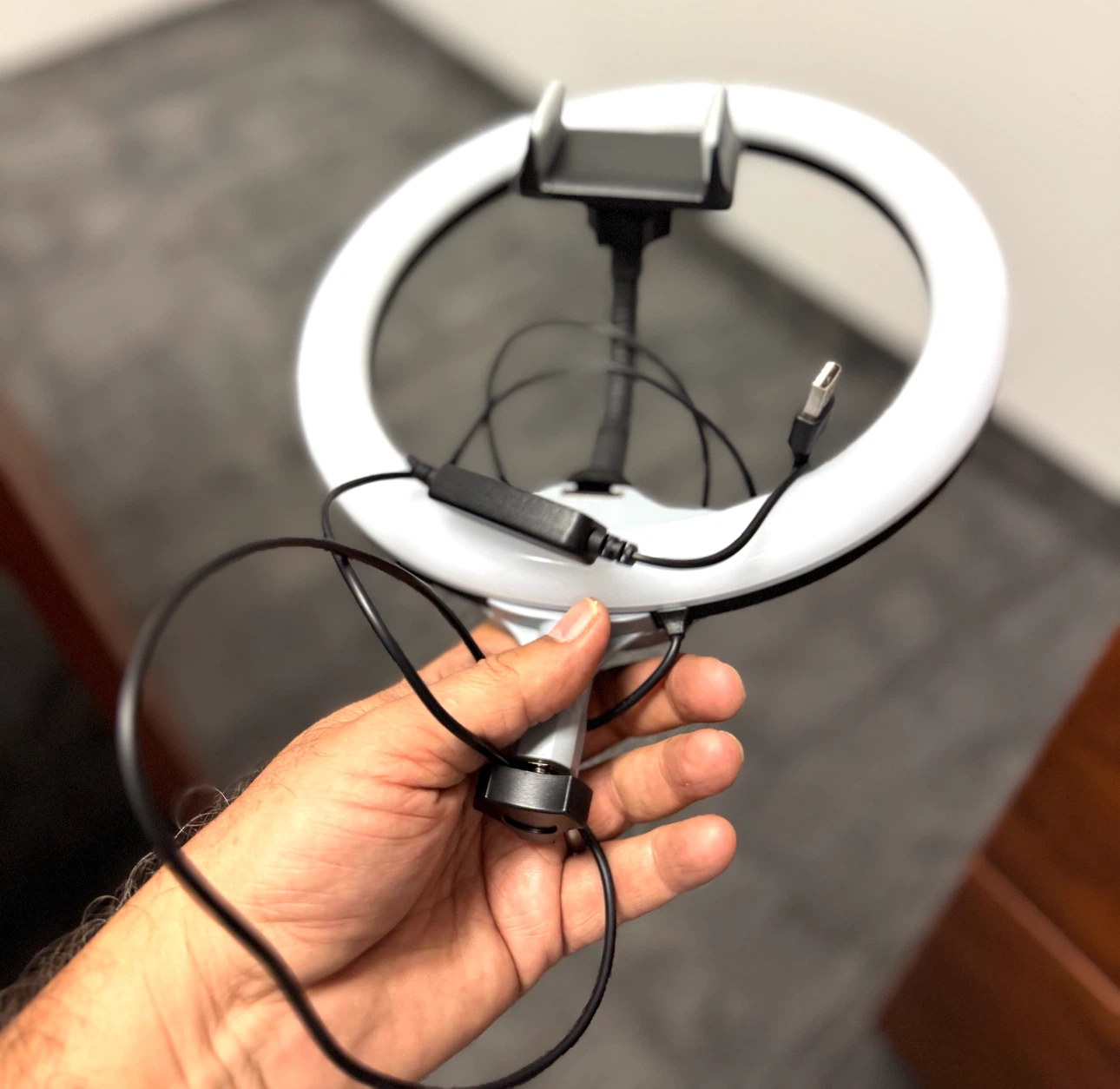 Ring Light with Phone Holder - photo 3