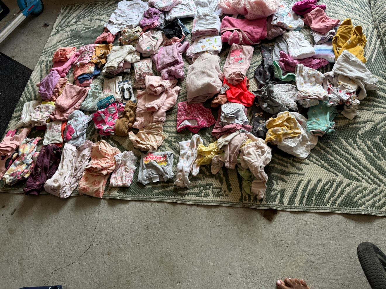 Baby clothes - photo 3