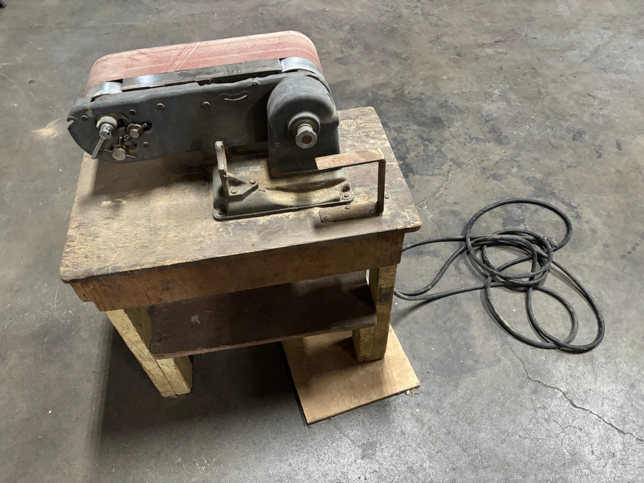Beaver Power Tools Belt Sander