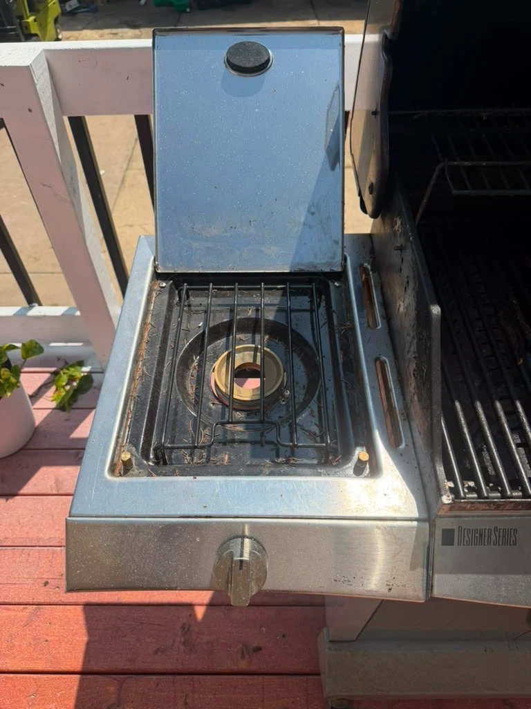 Char-Broil Designer Series Gas Grill with Side Burner - photo 3